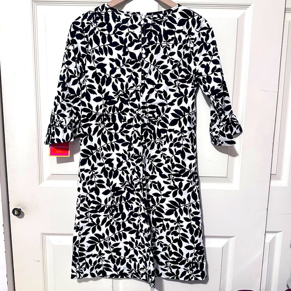 Vintage | Dress | Isaac Mizrahi for Target Black|White Ivy Print Dress - Picture 1 of 11